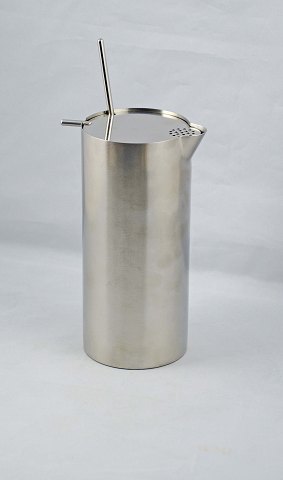 Stelton cocktail shaker designet af Arne Jacobsen