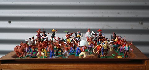 Mexicanere, Indianere og Cowboys.
Timpo Toys