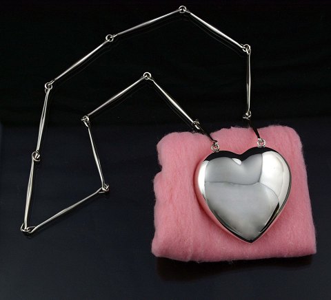 Georg Jensen sølvhjerte
Joy