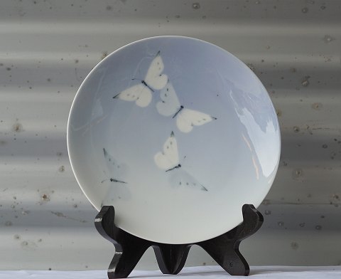 Lyseblå platte/ tallerken med sommerfugleRoyal Copenhagen