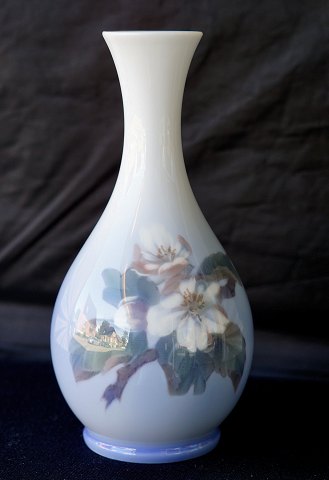 Royal Copenhagen
Vase 53/57, hvide blomster