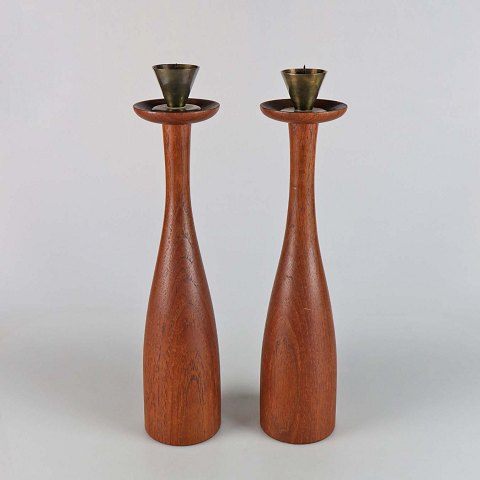 Lysestager i teak