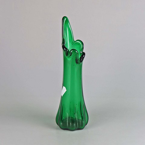 Glas vase
grøn med nister