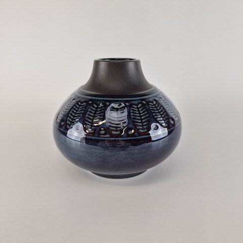 Søholm vase
3326
15 cm høj