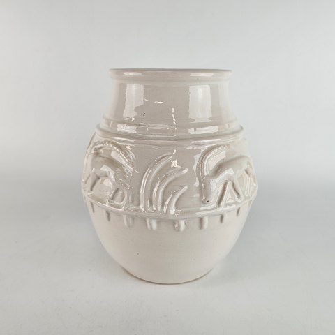 L. Hjorth
Hvid vase