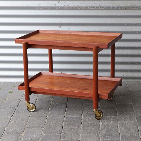 Poul Hundevad bakkebord
75 cm