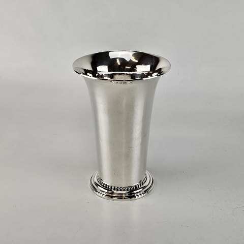 GJ
Lille vase