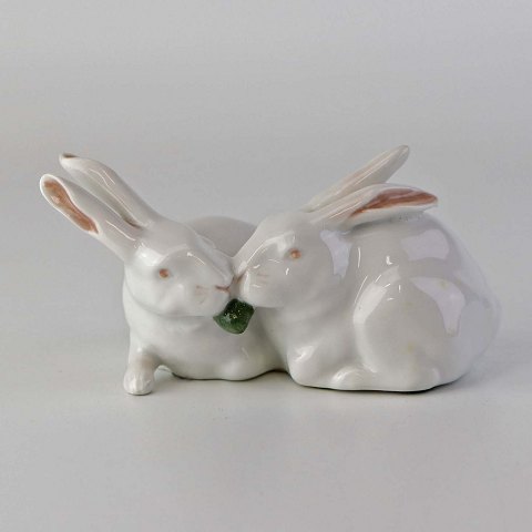 RC figur
518
To hvide kaniner
8,5 cm