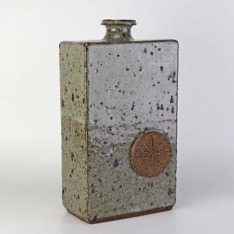 Vase i keramik
28,5 cm
