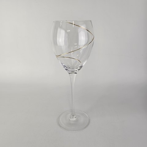 Kosta Boda rødvinsglas
Line Gold
24 cm