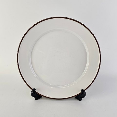 RC
Frokosttallerken 
Brun Domino
Nr 14924