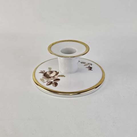RC lysestage
3335
Brun rose
5,5 cm
