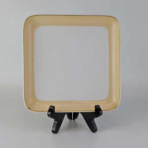 RC fad
9720
Bernstorff
21,5 cm