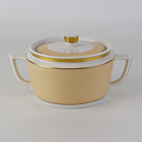 RC sukkerskål
9725
Bernstorff
10,5 cm