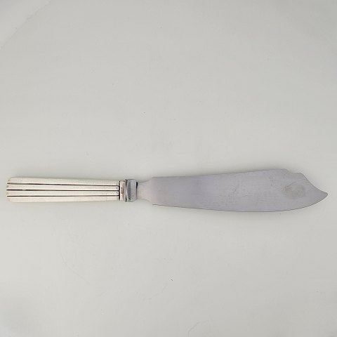 GJ Lagkagekniv
Bernadotte
26 cm sølv