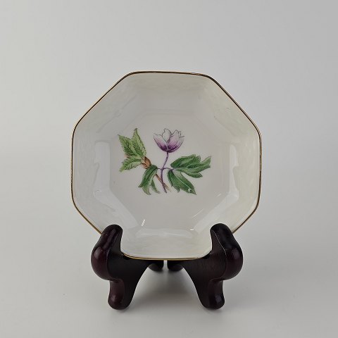 B&G asiet246Frigga Anemone8,5 cm