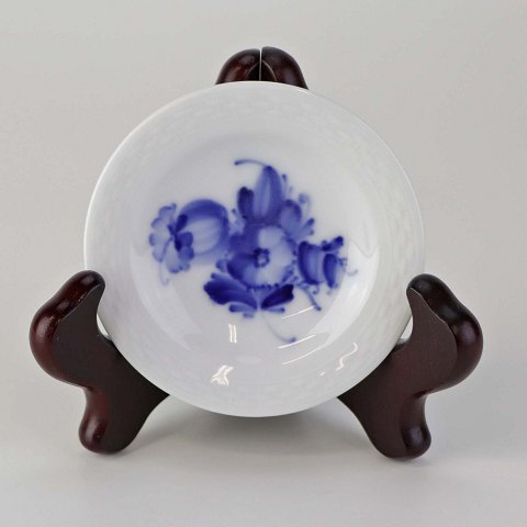 RC asiet 8167Blåblomst flet7,5 cm