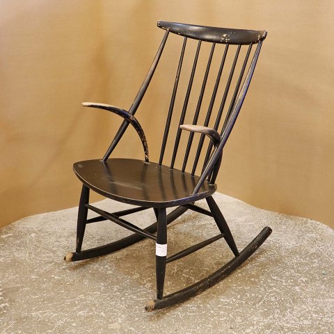 Wikkelsø gyngestolIW3 sort91,5 cm