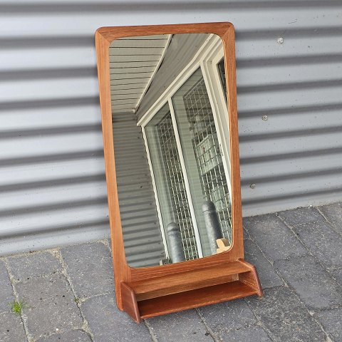 Spejl med hylde teak67,5 cm