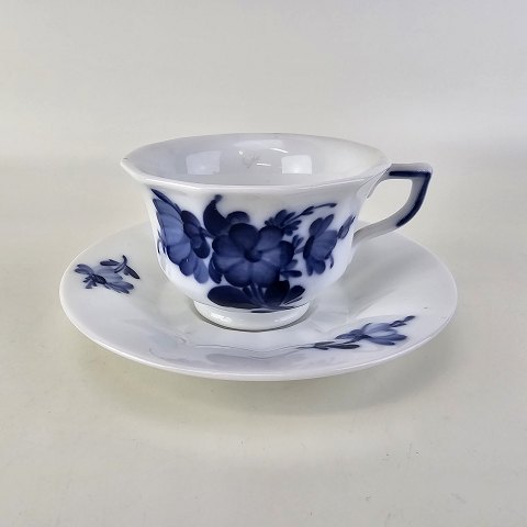 RC Kop 8562Blå Blomst Kantet8 cm