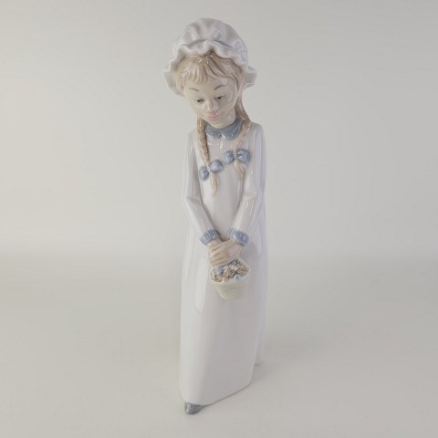 Zaphir figurPige i kjole25 cm