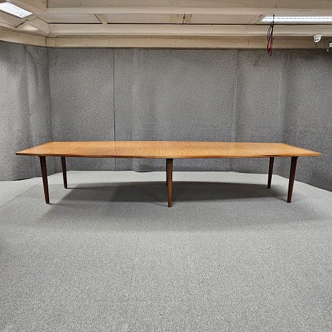 WegnerSpisebord3.60 m