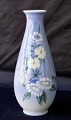 Royal Copenhagen
Vase  2920/4055, Kamille-blomster