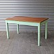 Lokal mødelsnedker
bord