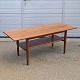 Sofabord med hyldeteak130 cm